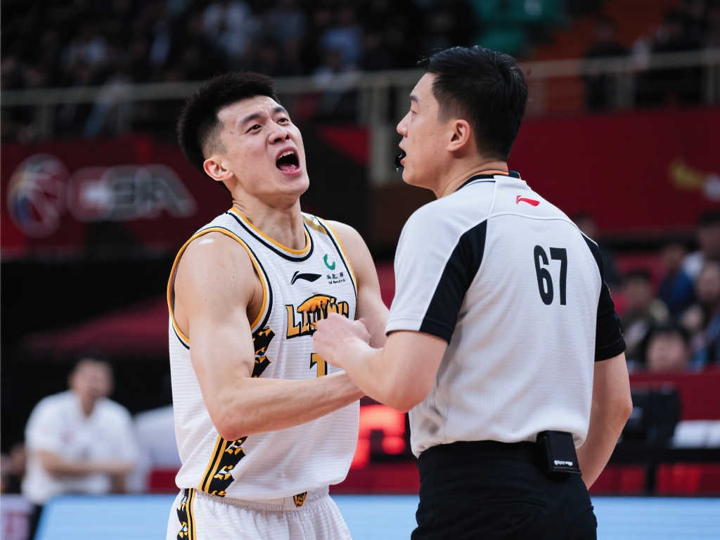 世界杯滚球游戏中心